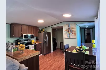 135 Phillips Road, Spruce Pine, NC 28777 - Photo 10