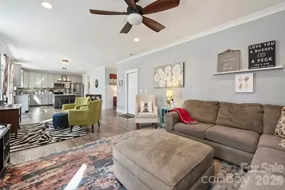 306 Breezewood Drive, Charlotte, NC 28262 - Photo 18