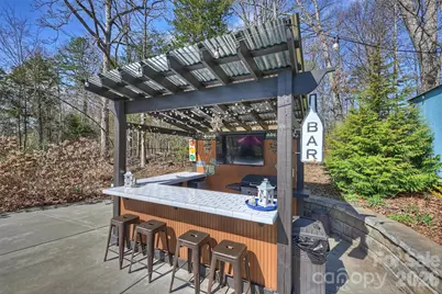 306 Breezewood Drive, Charlotte, NC 28262 - Photo 38