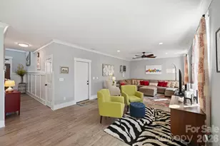 306 Breezewood Dr, Charlotte, NC 28262 - Photo 16