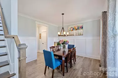 306 Breezewood Drive, Charlotte, NC 28262 - Photo 6