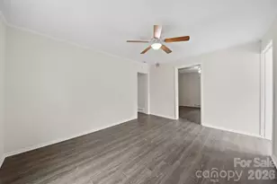 630 2nd St SW, Conover, NC 28613 - Photo 8