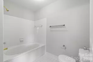17925 Kings Point Dr, Cornelius, NC 28031 - Photo 26