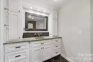 17925 Kings Point Dr, Cornelius, NC 28031 - Photo 34