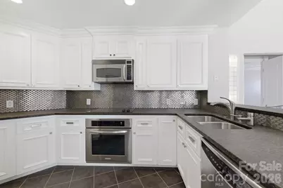 17925 Kings Point Drive #B, Cornelius, NC 28031 - Photo 14