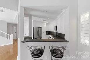 17925 Kings Point Dr, Cornelius, NC 28031 - Photo 16