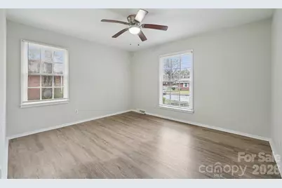 735 Pondella Drive, Charlotte, NC 28213 - Photo 10