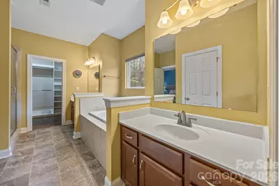 7015 Mount Holly Huntersville Road, Charlotte, NC 28216 - Photo 18