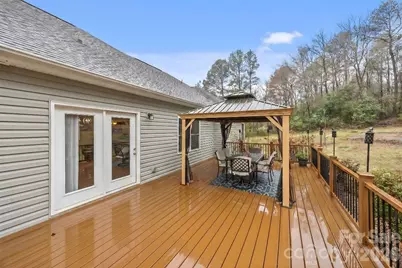 7015 Mount Holly Huntersville Road, Charlotte, NC 28216 - Photo 26