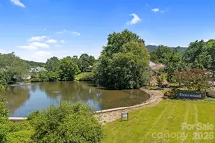 101 Deerlake Dr, Asheville, NC 28803 - Photo 2