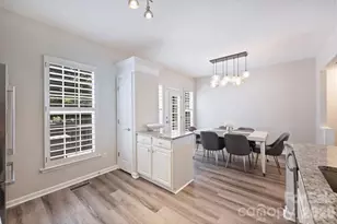 5423 Dockery Dr, Charlotte, NC 28209 - Photo 12