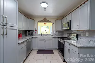 2003 Plaza Avenue, Kannapolis, NC 28081 - Photo 12