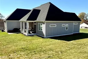 3508 Alfalfa St, Conover, NC 28613 - Photo 4