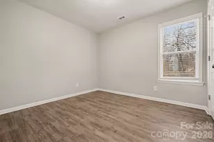 6027 Running Deer Rd, Charlotte, NC 28214 - Photo 16