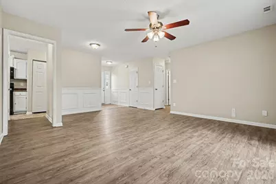 6027 Running Deer Road, Charlotte, NC 28214 - Photo 4