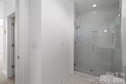 927 E 8th Street, Charlotte, NC 28204 - Photo 18