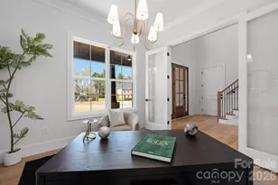 100 N Brackenbury Ln, Charlotte, NC 28270 - Photo 6