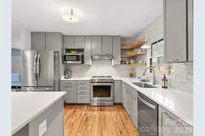 27 Brookcliff Drive, Asheville, NC 28804 - Photo 10