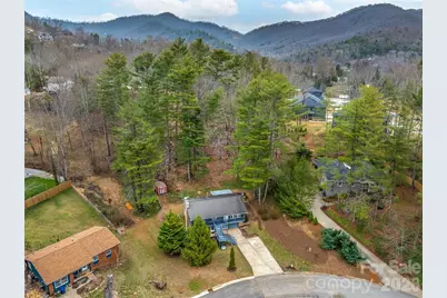 27 Brookcliff Drive, Asheville, NC 28804 - Photo 4