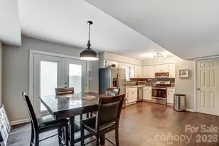 8518 Castle Pine Ct, Charlotte, NC 28226 - Photo 8