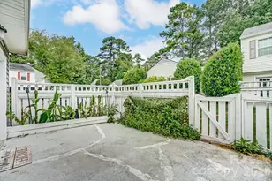 8518 Castle Pine Ct, Charlotte, NC 28226 - Photo 26