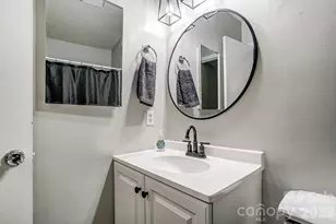 8518 Castle Pine Ct, Charlotte, NC 28226 - Photo 22