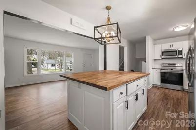 5610 Lawrence Orr Road, Charlotte, NC 28212 - Photo 12