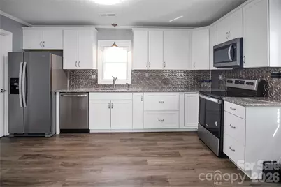 200 W Shannonhouse Street, Shelby, NC 28152 - Photo 12