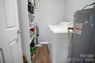 200 W Shannonhouse St, Shelby, NC 28152 - Photo 14