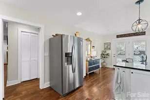 294 S Caldwell St, Brevard, NC 28712 - Photo 10