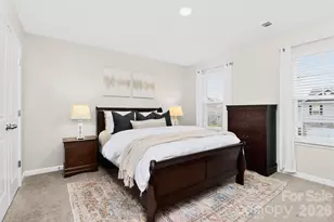 2017 Karen Woods Ln, Charlotte, NC 28216 - Photo 12