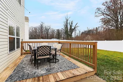 2017 Karen Woods Lane, Charlotte, NC 28216 - Photo 18