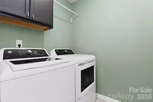 2017 Karen Woods Ln, Charlotte, NC 28216 - Photo 14