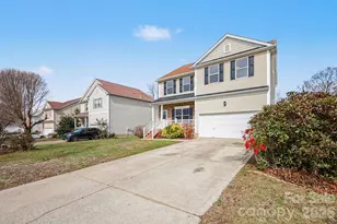 14312 Arlandes Dr, Charlotte, NC 28278 - Photo 2