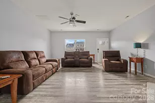 14312 Arlandes Dr, Charlotte, NC 28278 - Photo 8