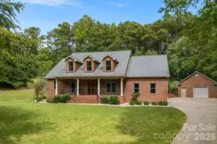 182 Broadview Cir, Mooresville, NC 28117 - Photo 1