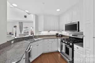 415 N Church St, Charlotte, NC 28202 - Photo 14