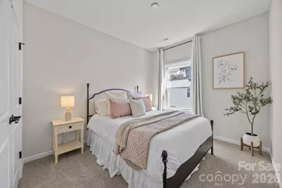 4021 Hidden Oaks Drive, Charlotte, NC 28205 - Photo 16