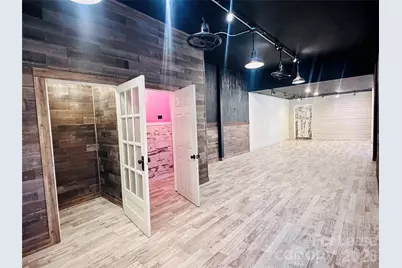 103 N College Avenue, Newton, NC 28658 - Photo 24