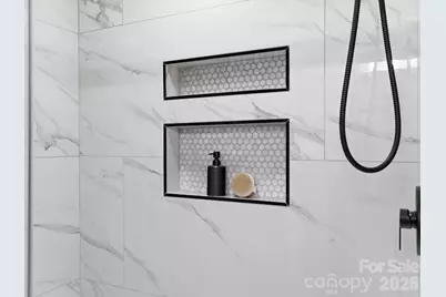 9243 Edgevale Drive, Charlotte, NC 28216 - Photo 18