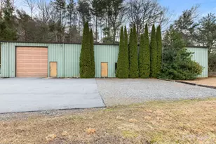 695 Nc 9 Hwy, Black Mountain, NC 28711 - Photo 1