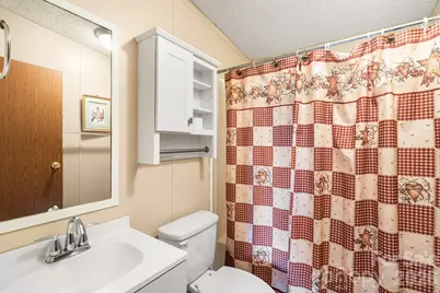 210 Ledbetter Lane, Franklin, NC 28734 - Photo 20