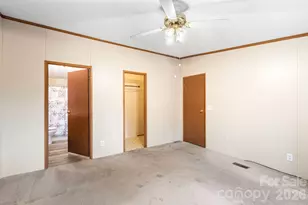 210 Ledbetter Ln, Franklin, NC 28734 - Photo 26