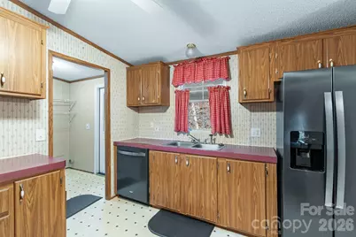 210 Ledbetter Lane, Franklin, NC 28734 - Photo 16