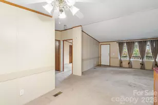 210 Ledbetter Ln, Franklin, NC 28734 - Photo 28