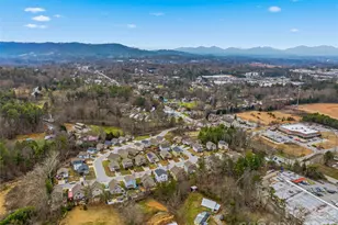 21 Yarrow Meadow Rd, Weaverville, NC 28787 - Photo 36