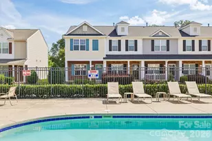 12720 Livengood Ln, Charlotte, NC 28269 - Photo 36