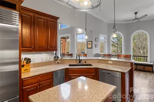293 Bear Cliff Dr, Nebo, NC 28761 - Photo 30