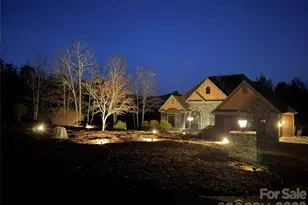 293 Bear Cliff Dr, Nebo, NC 28761 - Photo 1