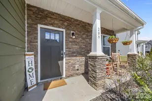 209 Marathon Ln, Candler, NC 28715 - Photo 2